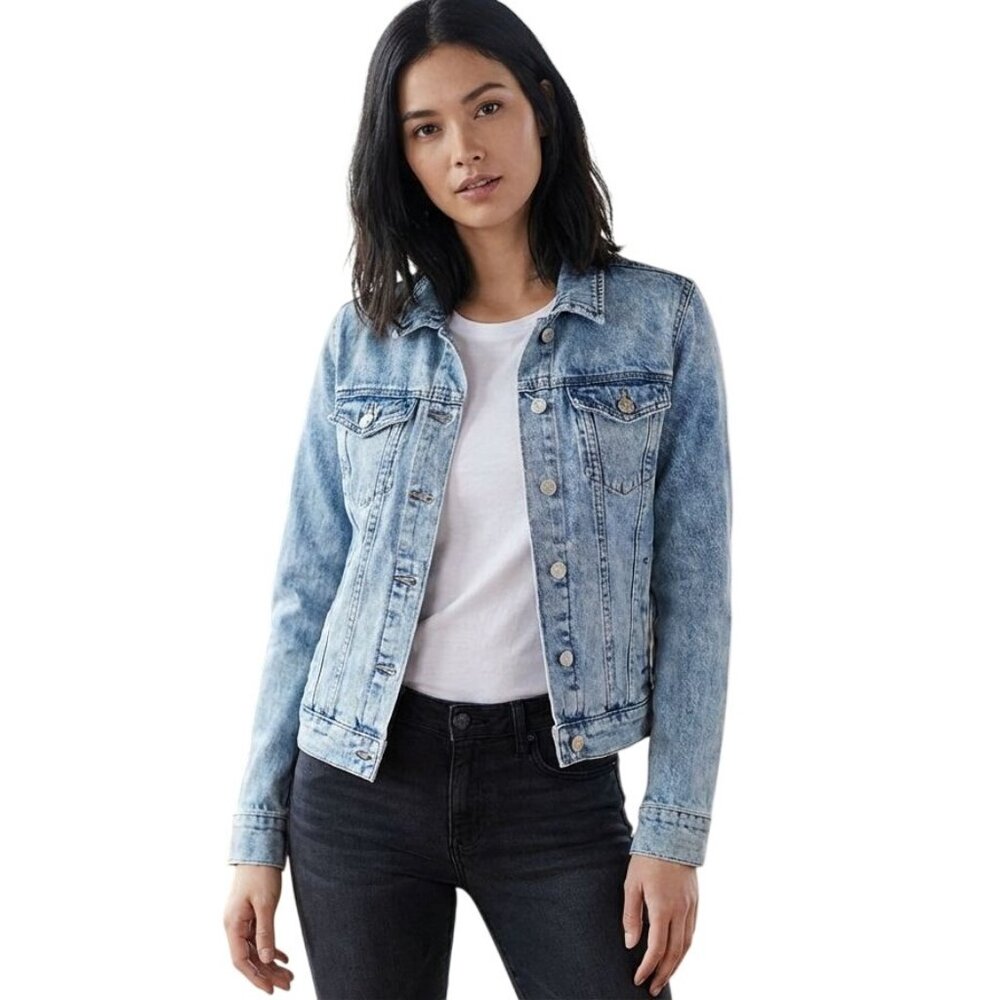 Vintage Blue Denim Jean Jacket Womens Sz M Trucker Faded Distressed Retro Wester